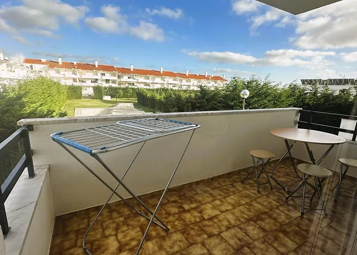 Charles House - Baleal Appartement *